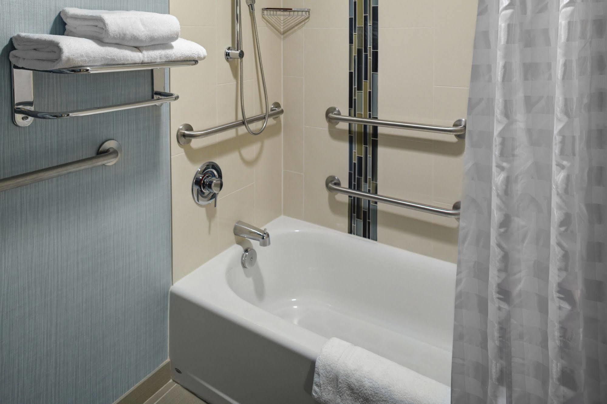 Hyatt Place Atlanta / Alpharetta / Windward Parkway Eksteriør billede